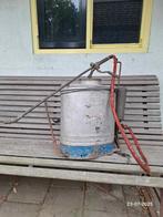 oude gifspuit (opknapper), Ophalen