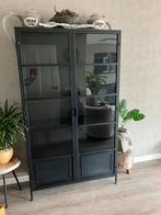 Industriële metalen kast, Huis en Inrichting, Kasten | Vitrinekasten, Ophalen, 100 tot 150 cm, Glas, 25 tot 50 cm