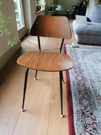 Vintage Stoeltje - Gebruikssporen, Goede Staat, Huis en Inrichting, Stoelen, Gebruikt, Bruin, Vintage, Ophalen of Verzenden