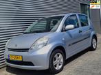 Daihatsu Sirion 2 1.0-12V Premium 5drs 09-2008 Grijs Metalli, Voorwielaandrijving, Stof, Gebruikt, 750 kg