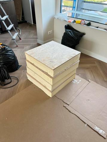 Rest stukken Pir OSB 120mm pir + 12mm osb beschikbaar voor biedingen
