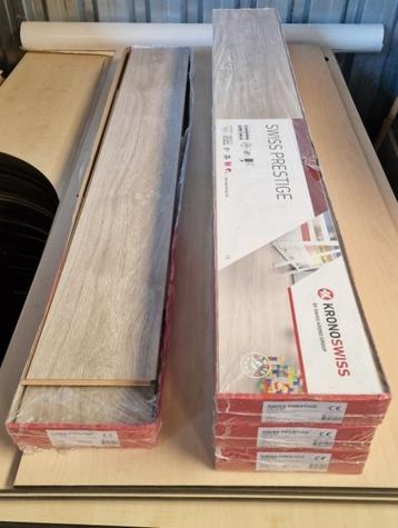 Restpartij 8 m2 laminaat Swiss Prestige L8614 Solbiate Eiken beschikbaar voor biedingen