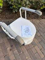 In hoogte instelbare toiletverhoger vast op toilet, Ophalen, Gebruikt