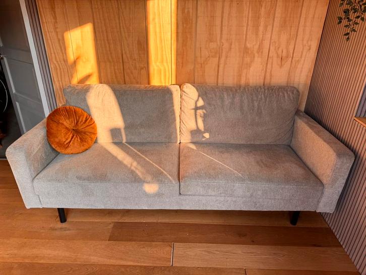 2,5-zits bank - Zandkleur - 210 cm, Huis en Inrichting, Banken | Bankstellen, Zo goed als nieuw, Rechte bank, Driepersoons, 75 tot 100 cm