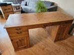 Hele degelijke IKEA bureau in uitstekende staat te koop !, Huis en Inrichting, Bureaus, Ophalen, Zo goed als nieuw, Bureau