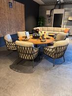 Low diningset, Ophalen