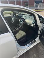 Opel Astra 1.4 Turbo Ecotec 88KW 5D 2015 Wit, Auto's, Voorwielaandrijving, 65 €/maand, 680 kg, 4 cilinders