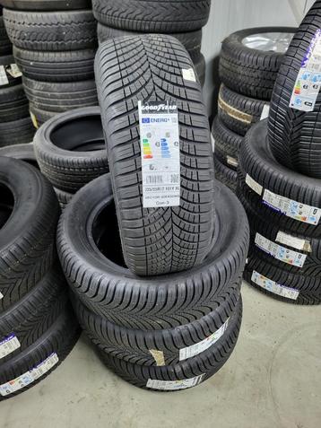 4 x 225/55/17 Goodyear Vector 4seasons  NIEUW 500,- ALL IN! beschikbaar voor biedingen
