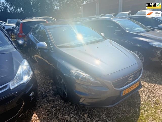 Volvo V40 1.6 D2 R-Design EXPORT, Auto's, Volvo, Bedrijf, Te koop, V40, ABS, Airbags, Airconditioning, Boordcomputer, Centrale vergrendeling