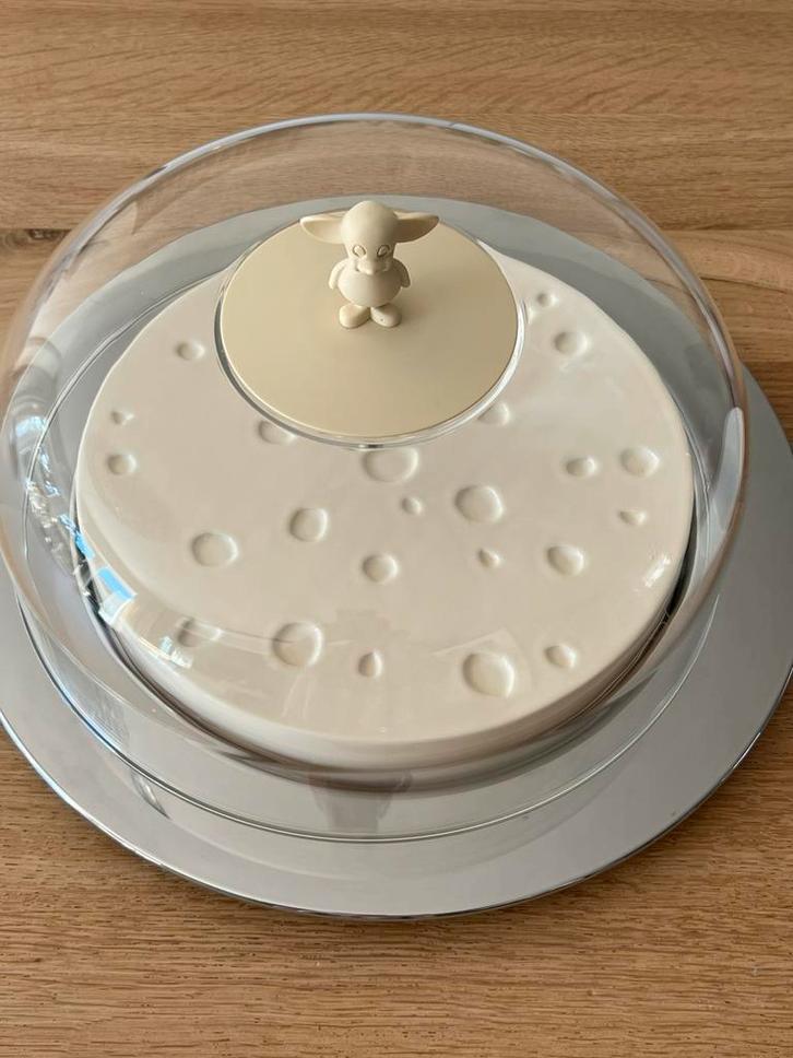 In nette gebruikte staat verk. kaasstolp Alessi met muisje, Huis en Inrichting, Keuken | Servies, Gebruikt, Schaal of Schalen