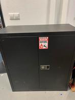 Metalen kast - zonder sleutel, Ophalen, Gebruikt, 100 tot 150 cm, 50 tot 100 cm