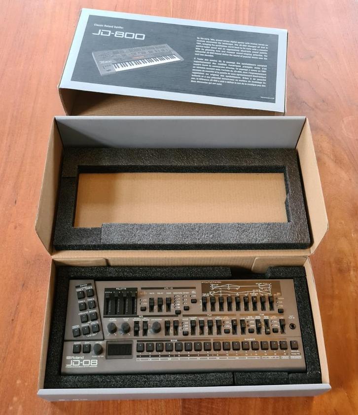 Roland JD 08 synth module, Muziek en Instrumenten, Synthesizers, Zo goed als nieuw, Overige aantallen, Roland, Ophalen of Verzenden