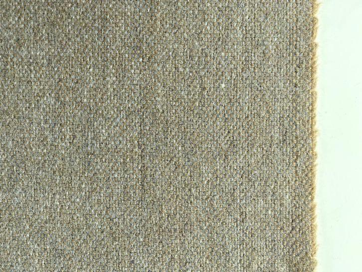 Gudbrandsdalens Amdal 350; camel+grijs; 2,1 meter meubelstof, Hobby en Vrije tijd, Stoffen en Lappen, Nieuw, Wol, 120 cm of meer