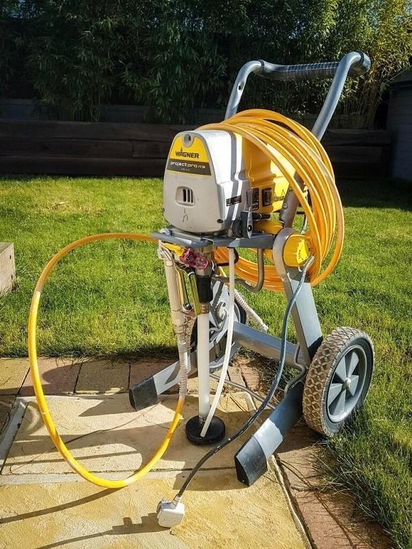 Verfspuit te huur, Doe-het-zelf en Verbouw, Schildersmaterialen, Zo goed als nieuw, Verfspuit of Verfpomp, Ophalen