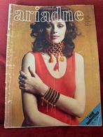 Ariadne Handwerkbladen jaren '70 - 3 stuks, Boeken, Tijdschriften en Kranten, Ophalen of Verzenden, Gelezen, Damesbladen