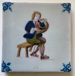 Antiek tegeltje met hoornist (13x13 cm), Antiek en Kunst, Antiek | Wandborden en Tegels, Verzenden