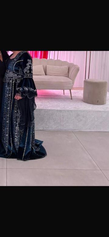 Bindalli / Turkse traditionele hennajurk beschikbaar voor biedingen