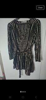 zwart en gouden feestjurk, Maat 38/40 (M), Zwart, Ophalen of Verzenden, Zo goed als nieuw