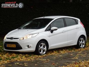 Ford Fiesta 1.25 Titanium met Airco en Trekhaak beschikbaar voor biedingen