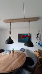 Industriële hanglamp met houten balk, Huis en Inrichting, Lampen | Hanglampen, Ophalen, 50 tot 75 cm, Zo goed als nieuw, Metaal