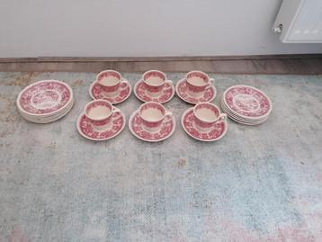 Kop en schotels met gebaksbordjes van villeroy en boch  beschikbaar voor biedingen