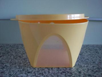 tupperware voorraaddoos 1,5 liter beschikbaar voor biedingen