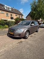 Kia (Pro) Cee d 1.4 Cvvt 2007 Beige, Auto's, Kia, 4 cilinders, 1396 cc, Beige, Origineel Nederlands