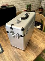 Pilotenkoffer aluminium, Sieraden, Tassen en Uiterlijk, Koffers, Ophalen, Gebruikt, Slot, Minder dan 50 cm