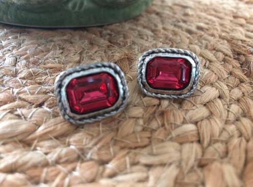💝 Vintage oorbellen COSTUME JEWELRY roze rood, Sieraden, Tassen en Uiterlijk, Oorbellen, Zo goed als nieuw, Overige materialen