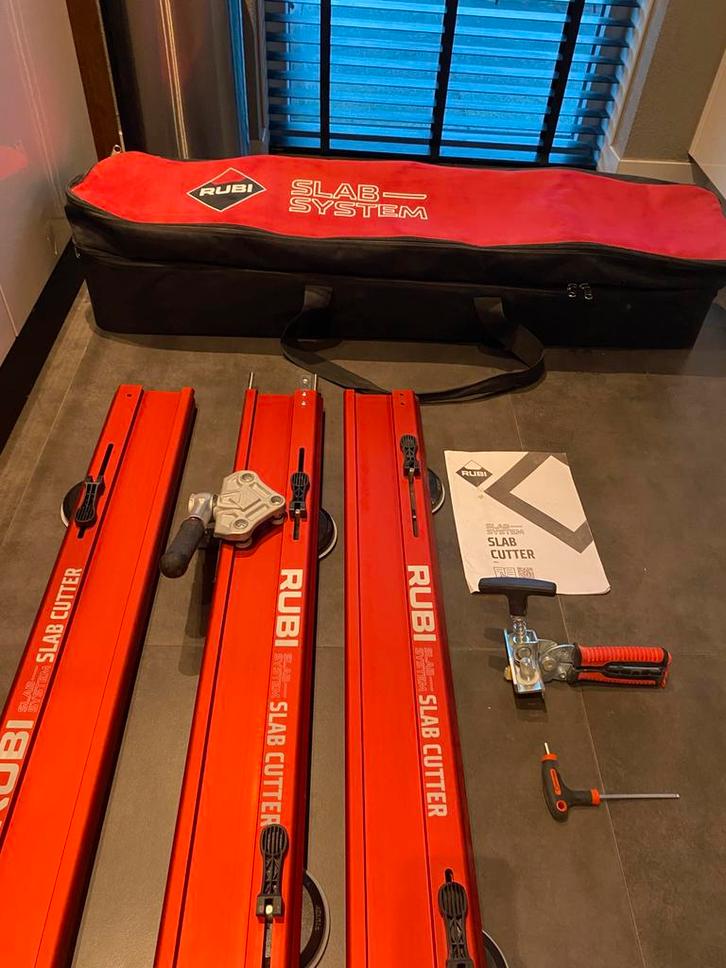 Rubi Slab Cutter G3 tegelsnijder ZGAN, Doe-het-zelf en Verbouw, Gereedschap | Zaagmachines, Zo goed als nieuw, 1200 watt of meer