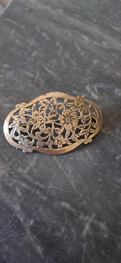 Zilveren broche Niekerk Schoonhoven met bloemmotief, Sieraden, Tassen en Uiterlijk, Broches, Gebruikt, Zilver, Zilver, 4 tot 7 cm