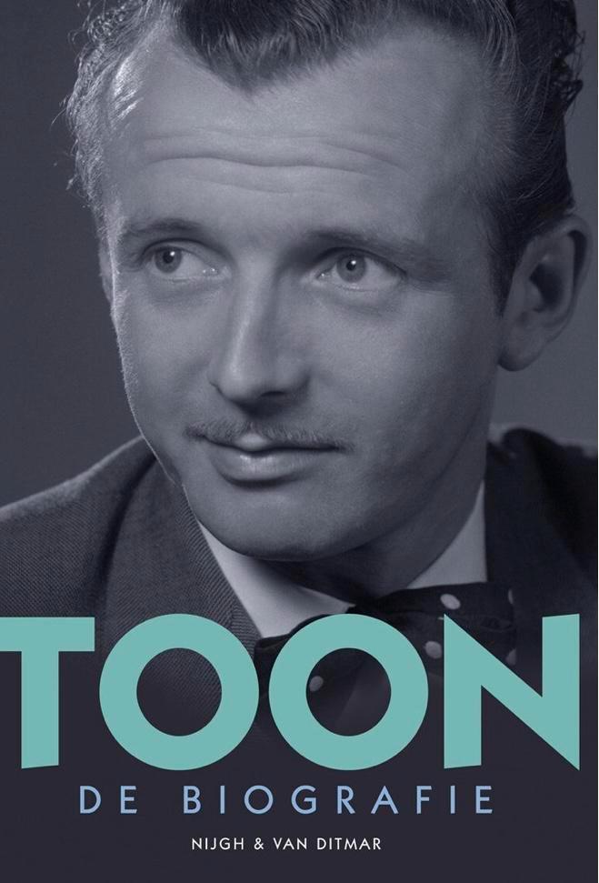 Toon Hermans Biografie - Jacques Klöters, Boeken, Biografieën, Zo goed als nieuw, Kunst en Cultuur, Ophalen of Verzenden