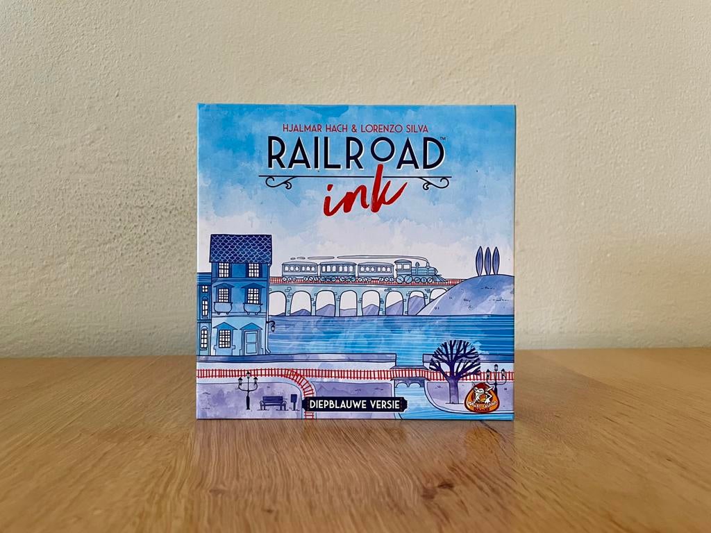 Railroad Ink - Diepblauwe Versie (White Goblin), Hobby en Vrije tijd, Gezelschapsspellen | Bordspellen, Zo goed als nieuw, Ophalen of Verzenden