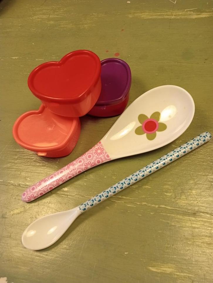 Rice lepels en hartjes bakjes, Huis en Inrichting, Keuken | Servies, Zo goed als nieuw, Overige typen, Overige stijlen, Overige materialen