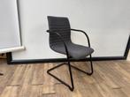 Vergaderstoel ribbel slede frame, Huis en Inrichting, Stoelen, Ophalen, Zwart, Stof, Eén