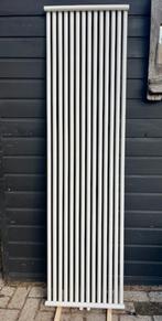 Design radiator verticaal wit, Gebruikt, Radiator, Minder dan 60 cm, Ophalen of Verzenden