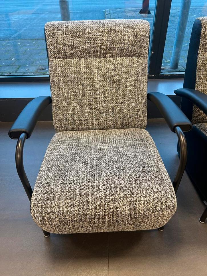 Leolux scylla high fauteuil, Huis en Inrichting, Fauteuils, Zo goed als nieuw, Stof, 50 tot 75 cm, 75 tot 100 cm, Ophalen