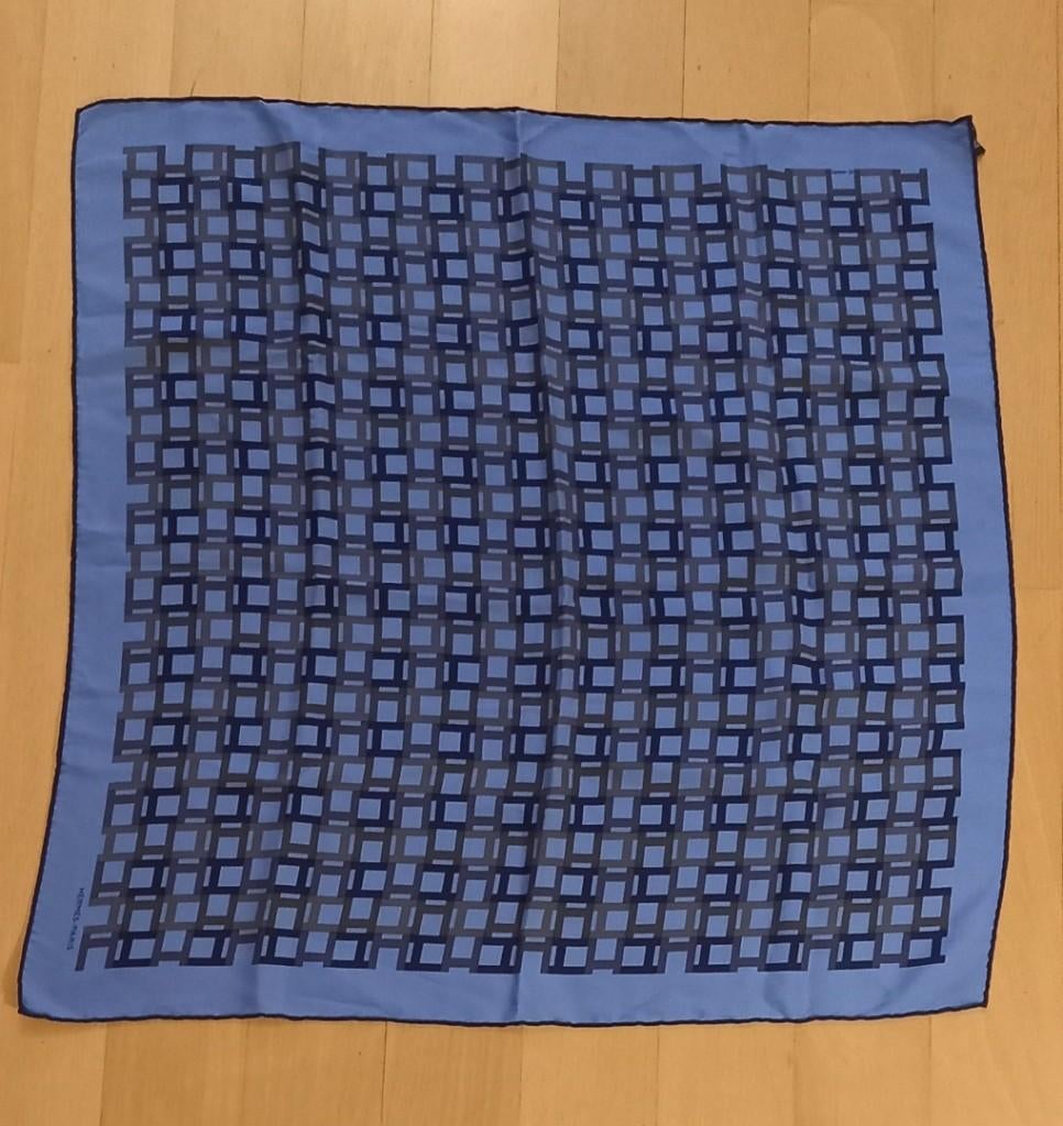 originele Hermès sjaal, Verzenden, Maat 46/48 (XL) of groter, Zo goed als nieuw, Hermès