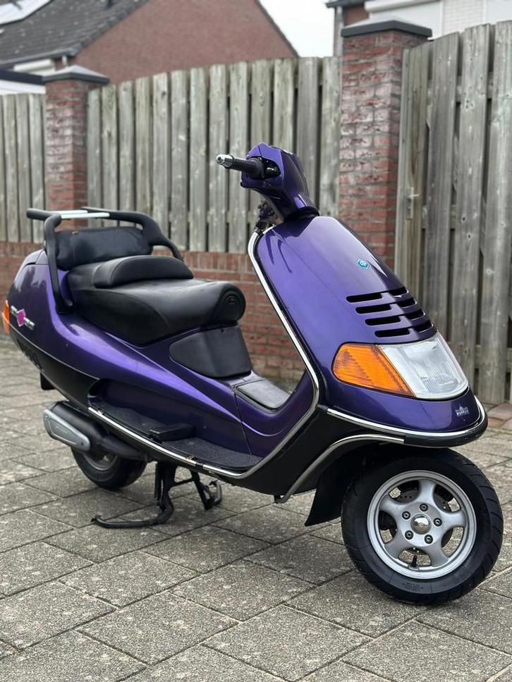 Piaggo hexagon 150cc 2 takt, Fietsen en Brommers, Scooters | Piaggio, Zo goed als nieuw, Tweetakt, Ophalen