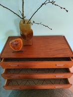 Deens design kastje - teak - Mid Century, Ophalen, 50 tot 100 cm, Zo goed als nieuw, 3 of 4 laden