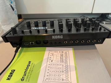 Korg Drumlogue - Hybride Drum Machine beschikbaar voor biedingen