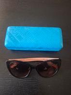 Zonnebril I love Moschino bruin, Sieraden, Tassen en Uiterlijk, Zonnebrillen en Brillen | Dames, Ophalen of Verzenden, Zo goed als nieuw