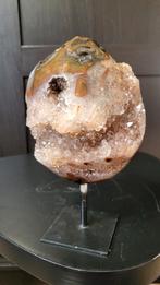 Speciale amethist met agaat op standaard, Verzamelen, Mineralen en Fossielen, Ophalen of Verzenden