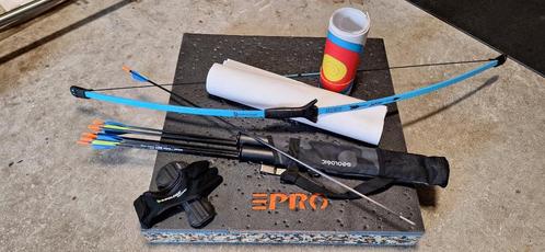 Pijl en boog met accessoires, Sport en Fitness, Handboogschieten, Gebruikt, Overige typen, Ophalen