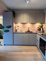 Greeploze keuken grijs / beige, Huis en Inrichting, Keuken | Complete keukens, Ophalen, Hoekkeuken, Zo goed als nieuw, Greeploos