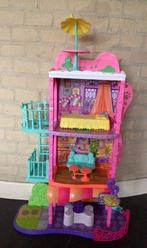 Poppenhuis Enchantimals HHC18 Apartment Set, Ophalen of Verzenden, Zo goed als nieuw, Poppenhuis