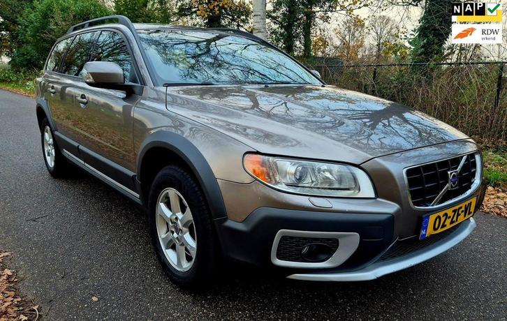 Volvo XC70 3.2 Momentum . Leder . Navi Automaat, Auto's, Volvo, Bedrijf, Te koop, XC70, 4x4, ABS, Airbags, Airconditioning, Bluetooth