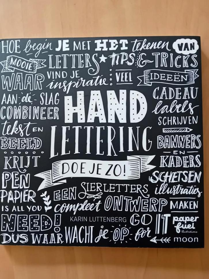 Karin Luttenberg - Handlettering doe je zo!, Boeken, Overige Boeken, Nieuw, Ophalen of Verzenden
