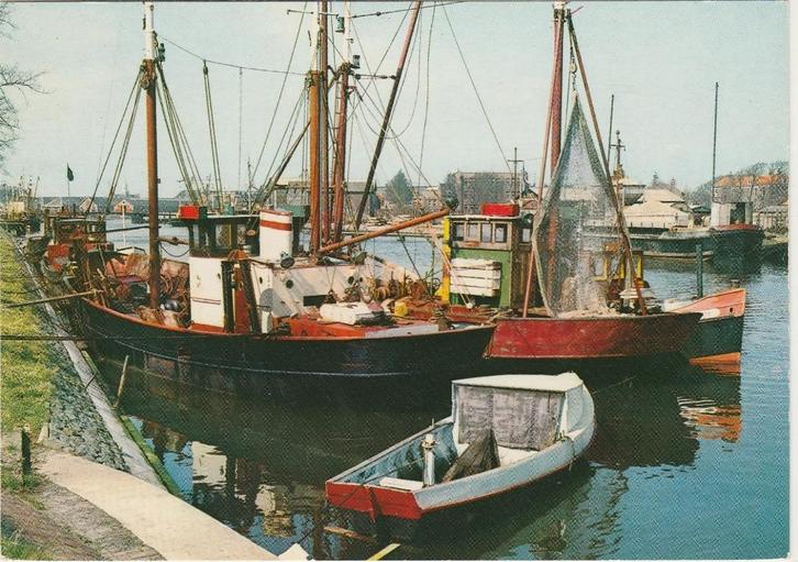 DEN HELDER Binnenhaven, Verzamelen, Ansichtkaarten | Nederland, Ongelopen, Noord-Holland, 1960 tot 1980, Verzenden
