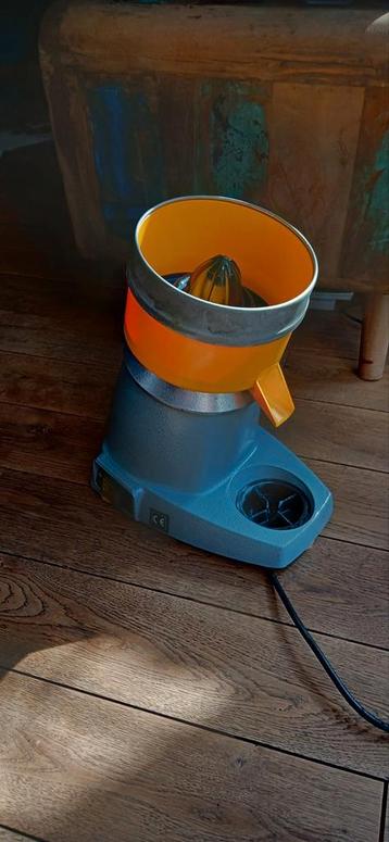 Santos type 11 horeca citruspers beschikbaar voor biedingen